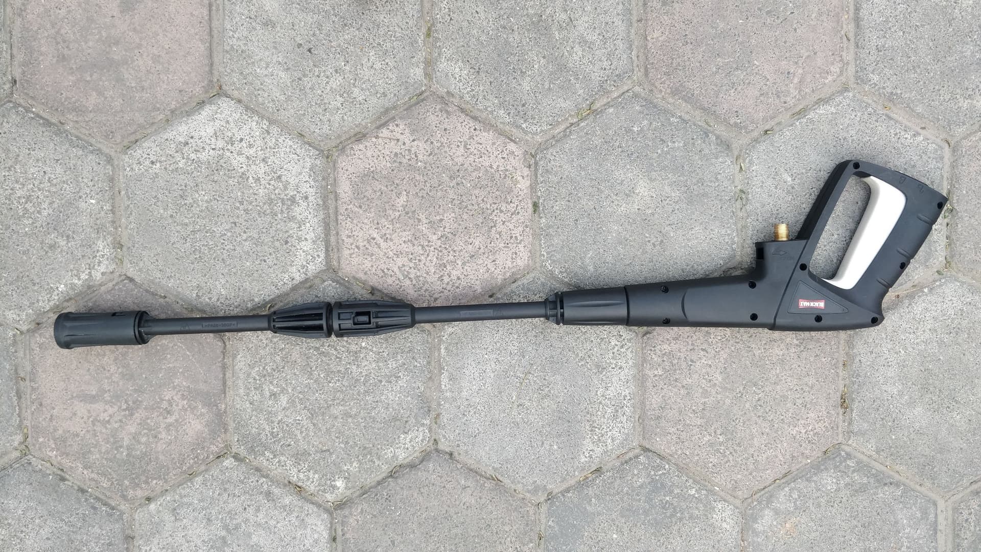 Electric Pressure Washer: 1500W 3