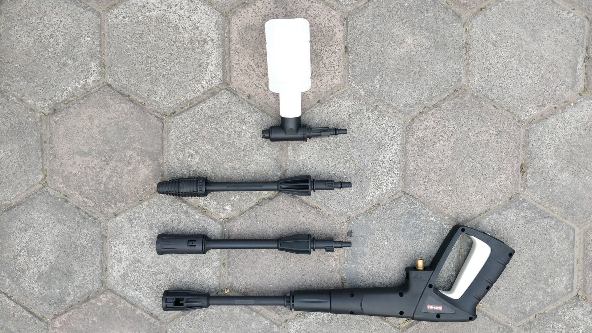 Electric Pressure Washer: 1500W 1