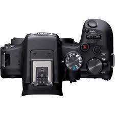 Canon EOS R10 with 18-150mm Lens